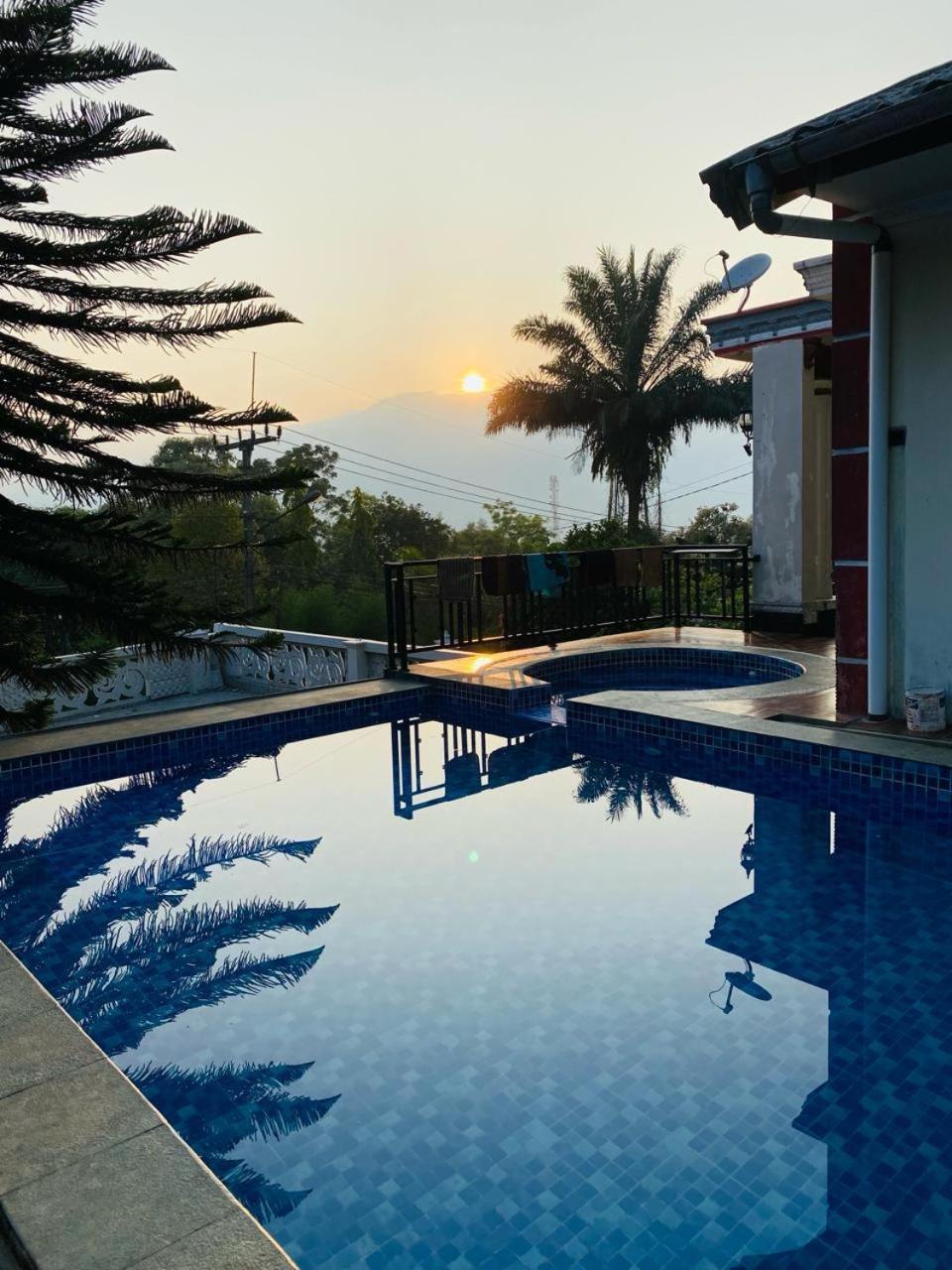 Villa Bravira Cisarua Exterior foto